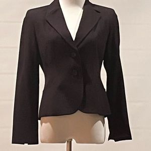 Jones&Co black blazer